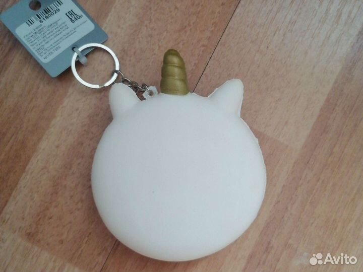 Сквиш единорог брелок