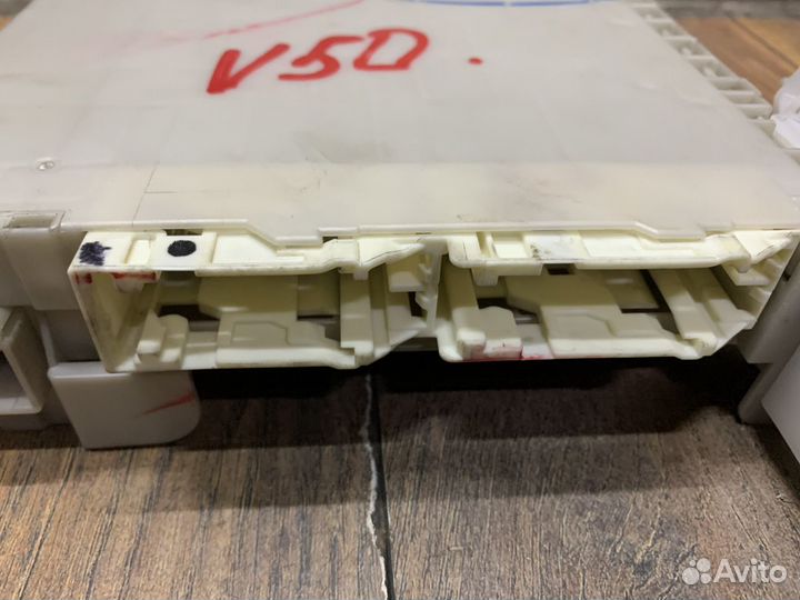 Toyota camry V50 Блок предохранителей салонный