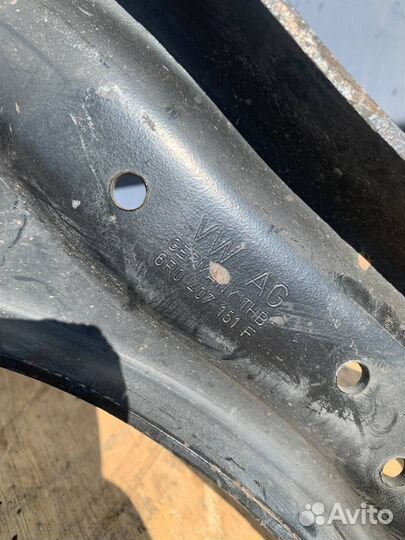 Рычаг передний левый Volkswagen Polo 5