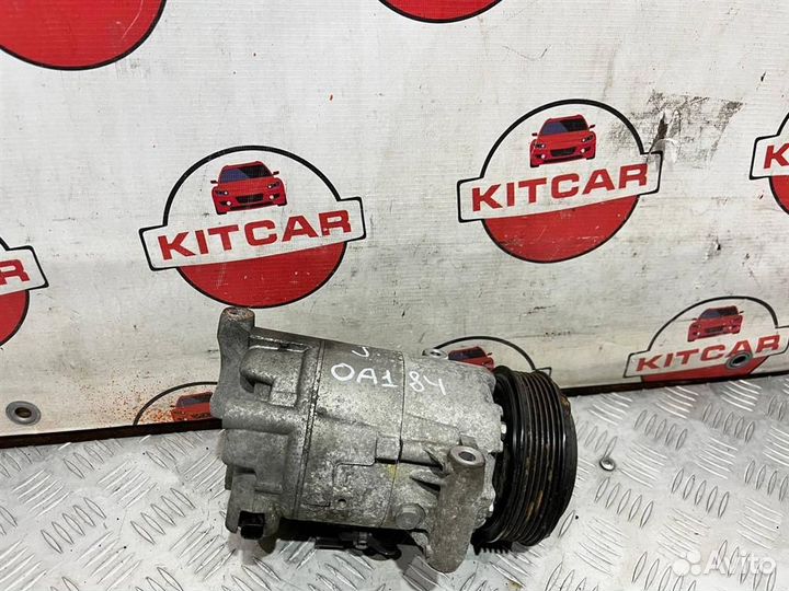 Компрессор кондиционера Opel Astra J