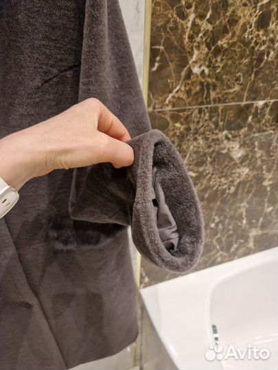 Меховое пальто Silverfox. Размер 44