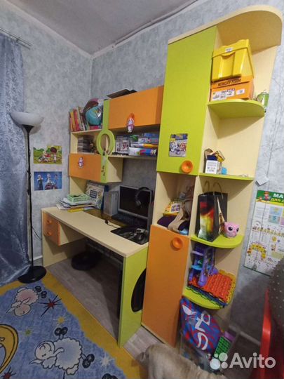 Комлект детской мебели