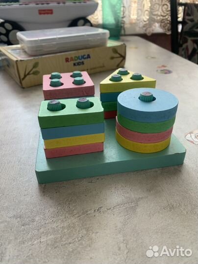 Развивающие игрушки