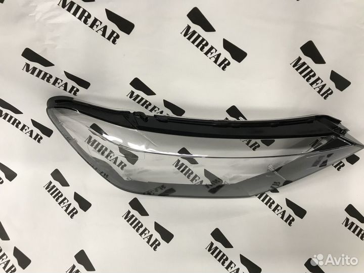 Правое стекло фары Volkswagen Polo VI 2020-н.в