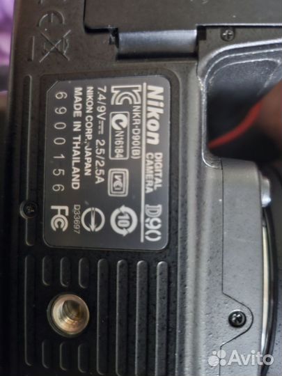 Фотоаппарат nikon D90 (цифровая фотокамера)