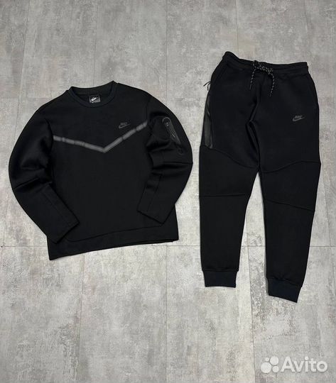 Спортивный костюм nike