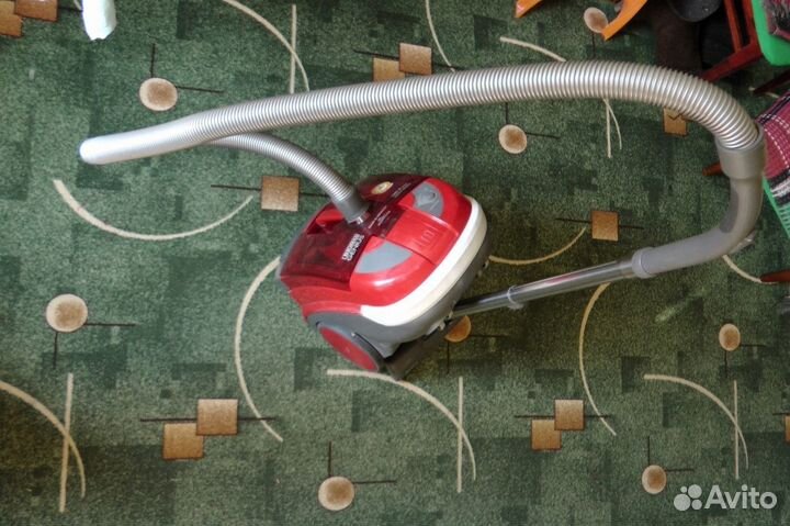 Пылесос с аквафильтром