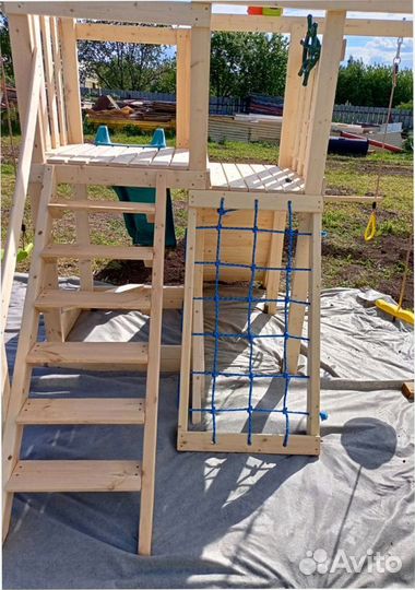 Качественная детская площадка