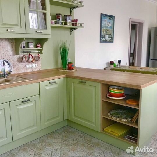 Кухонный гарнитур. Качественная фурнитура