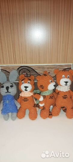 Вязаные игрушки ручной работы