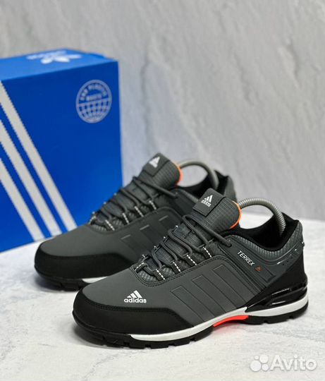 Кроссовки мужские осенние adidas terrex