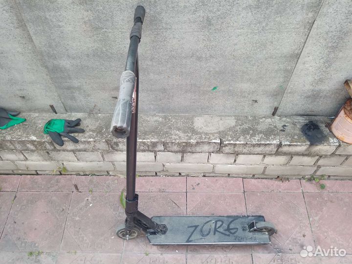 Трюковой самокат