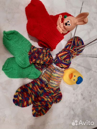 Детские вязаные носочки