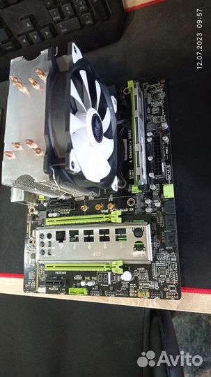 Комплект на LGA 2011 Kllisre