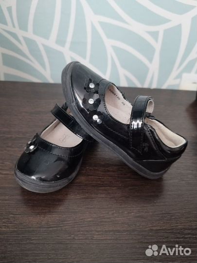 Туфли для девочки 25 размер