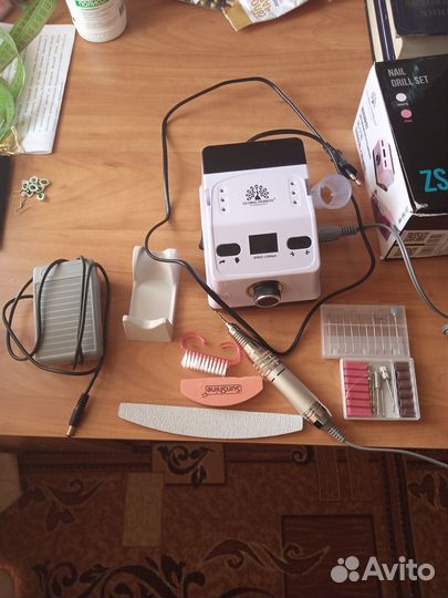 Маникюрный аппарат