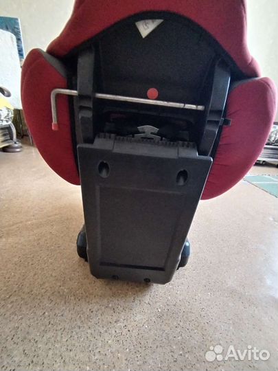 Детское автокресло