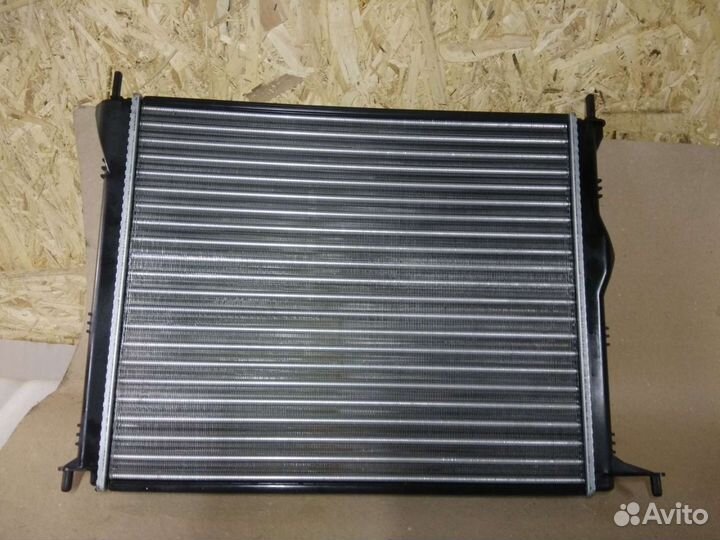 Радиатор Логан Ларгус Альмера G15