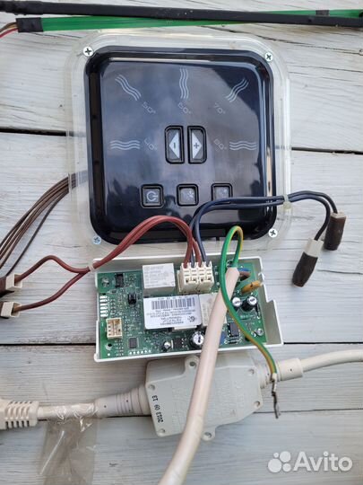 Панель управления водонагревателя ariston, плата