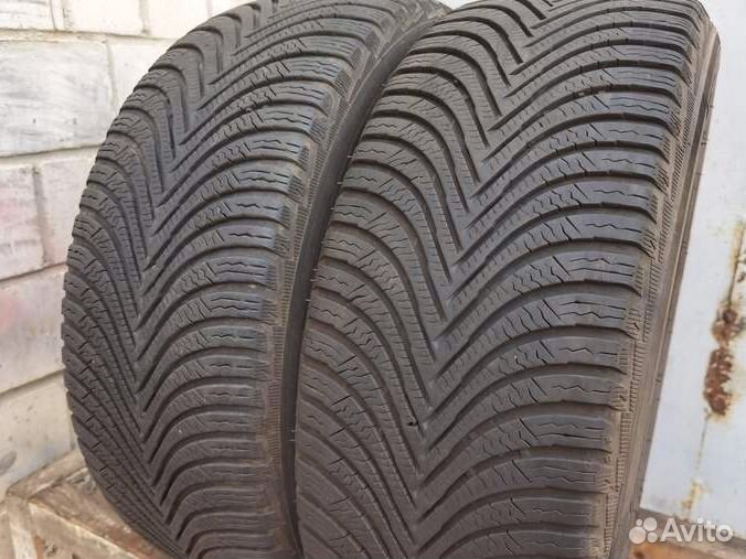 Michelin Alpin 5 215/50 R17 95V