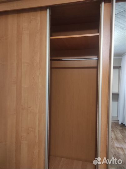 Шкаф купе с зеркалом бу