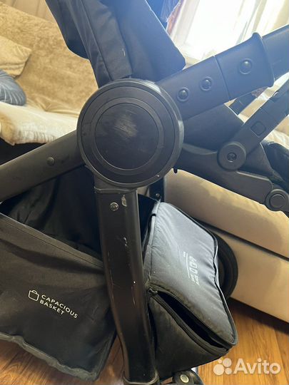 Коляска happy baby mommer pro