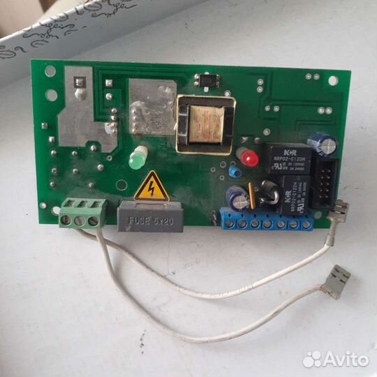 Импульсный блок питания 12v