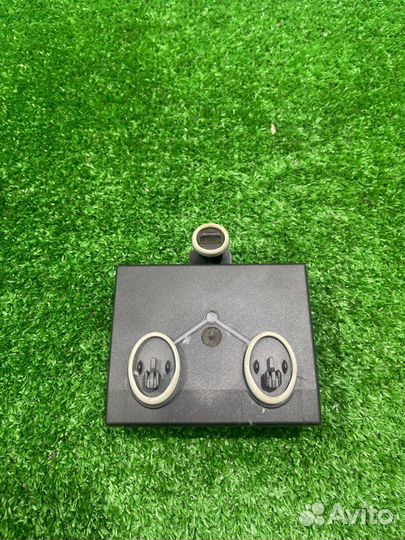 Блок электронный передний правый Audi S-Line A3 8V