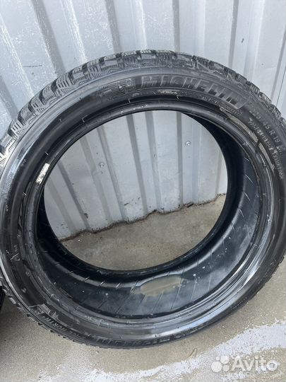 Michelin X-Ice North 4 225/45 R19