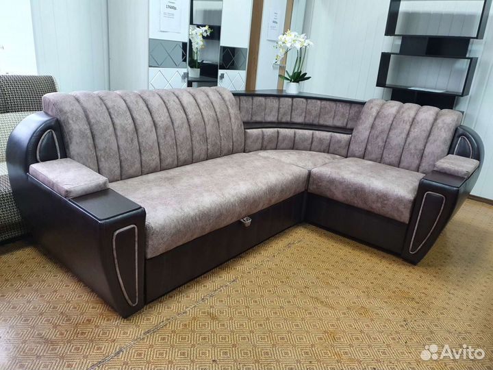 Угловой диван