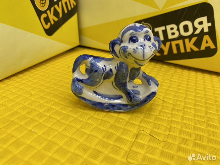 Гжель «Обезьянка» И.1945