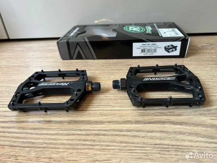 Педали Reverse