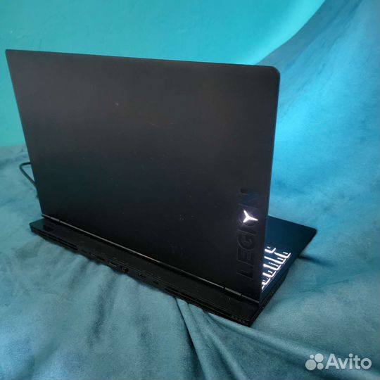 I5 8300H, GTX1050 4Gb,DDR 16Gb, SSD 512Gb, IPS FHD