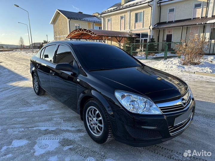 Opel Astra 1.6 МТ, 2008, 151 000 км