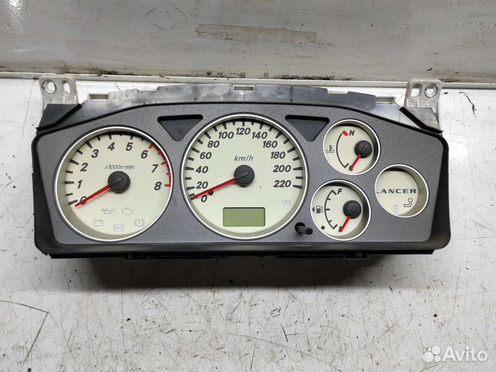 Щиток приборов Mitsubishi Lancer IX