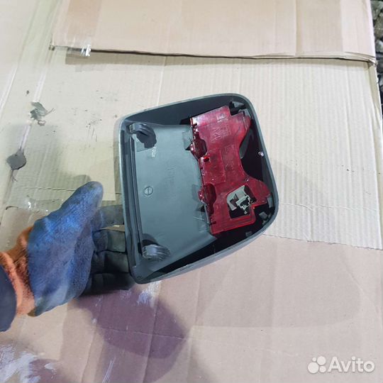 Дополнительный стоп сигнал mazda 323 BJ