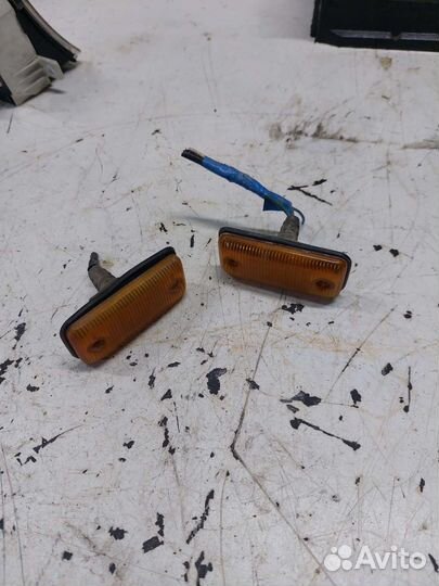 Повторитель поворота Mazda 323 BF