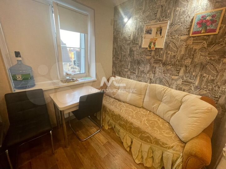 1-к. квартира, 35 м², 4/4 эт.