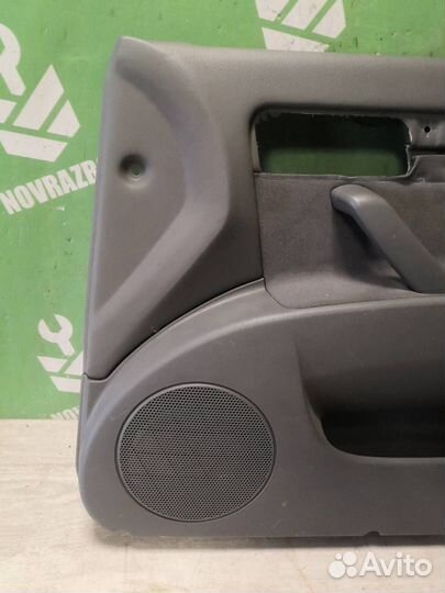 Обшивка двери передней правой Шевроле Лачетти