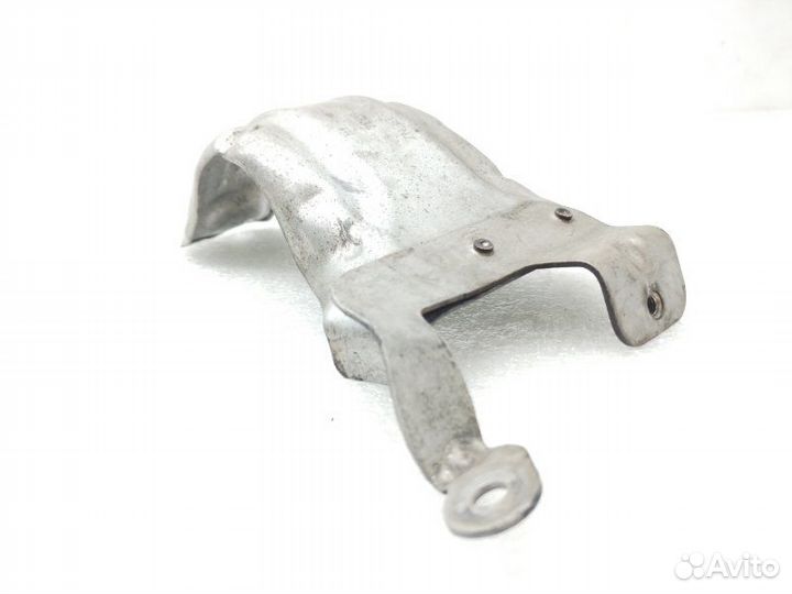 Тепловой экран Mercedes-Benz C-Class W204 1.8 2011