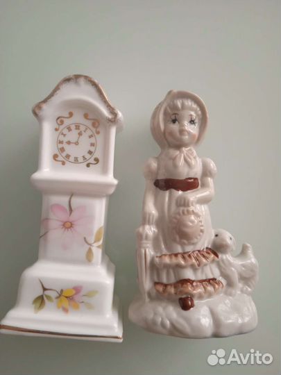 Статуэтка часы, девочка с собачкой фарфор