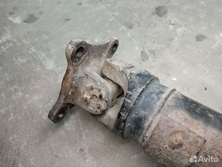 Кардан Renault Duster 1 2.0 МКПП