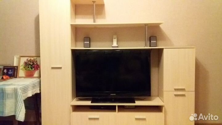 Стенка в гостиную