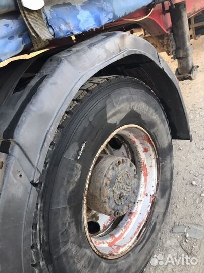 МАЗ 5440А5-330-031 с полуприцепом, 2011