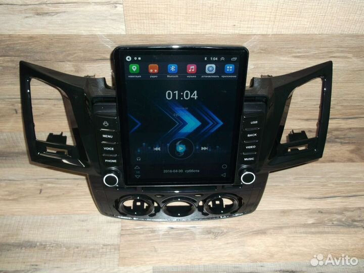 Магнитола Toyota Fortuner Android Tesla