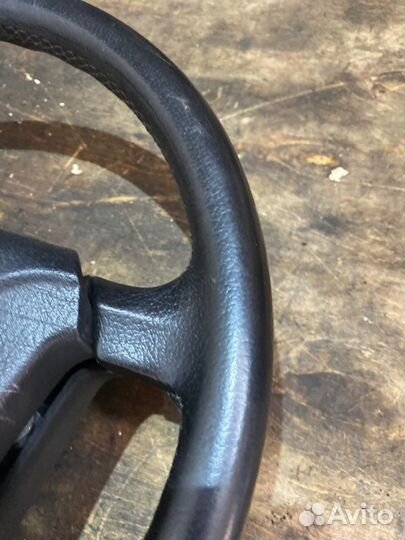 Руль Bmw 5 E34 M50B25 1995