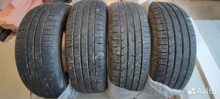 Kumho Ecsta HS52 225/60 R17