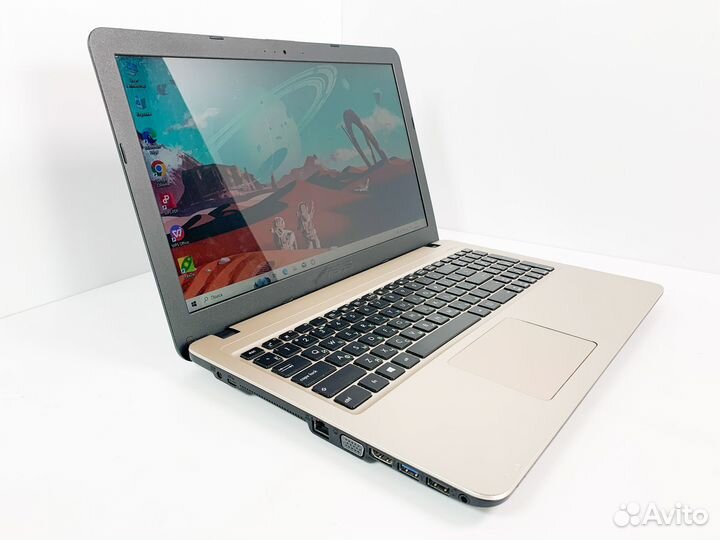 Ноутбук Asus 4 ядра/GeForce/SSD