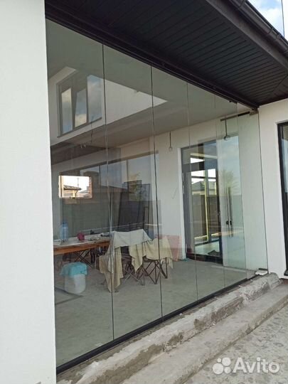 Безрамное остекление