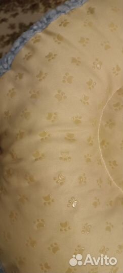 Лежанка для кошек новая